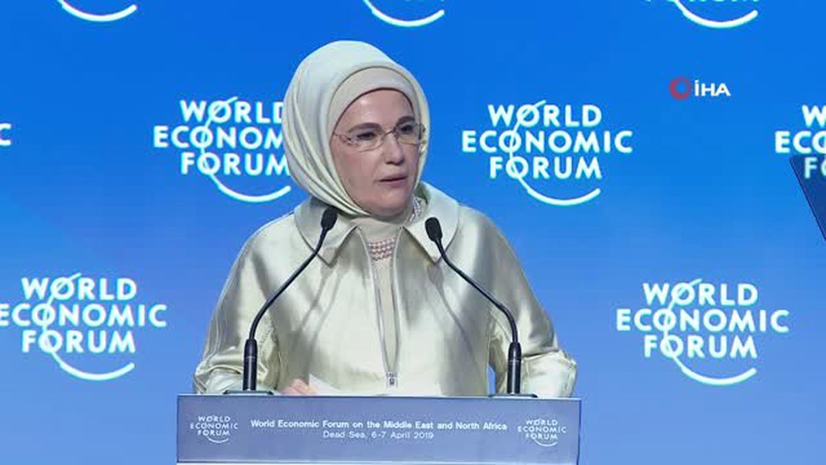 Emine Erdoğan, Dünya Ekonomik Forumu\'nda Konuştu
