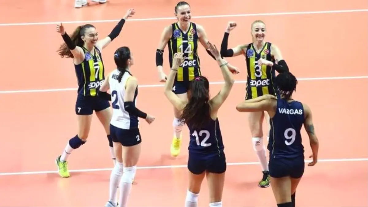 Fenerbahçe Opet Yarı Finalde