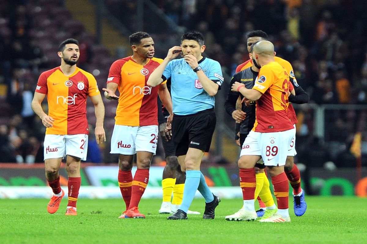Galatasaray\'ın Golü İptal Edildi