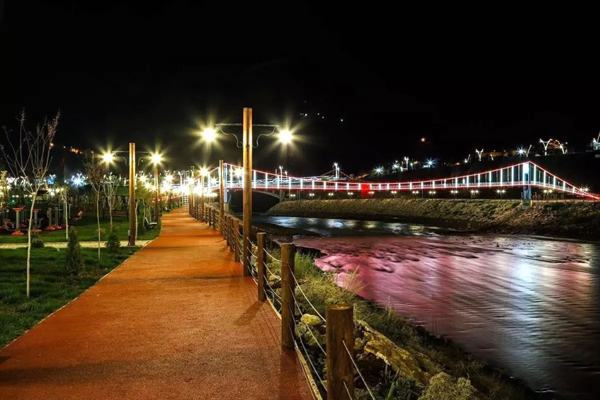 Kandil ile Uzlaşmak İçin Kayyum Dönemine Çamur Atıyorlar"