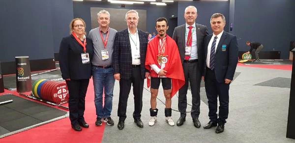 Muhammer Şahin\'den Avrupa Üçüncülüğü