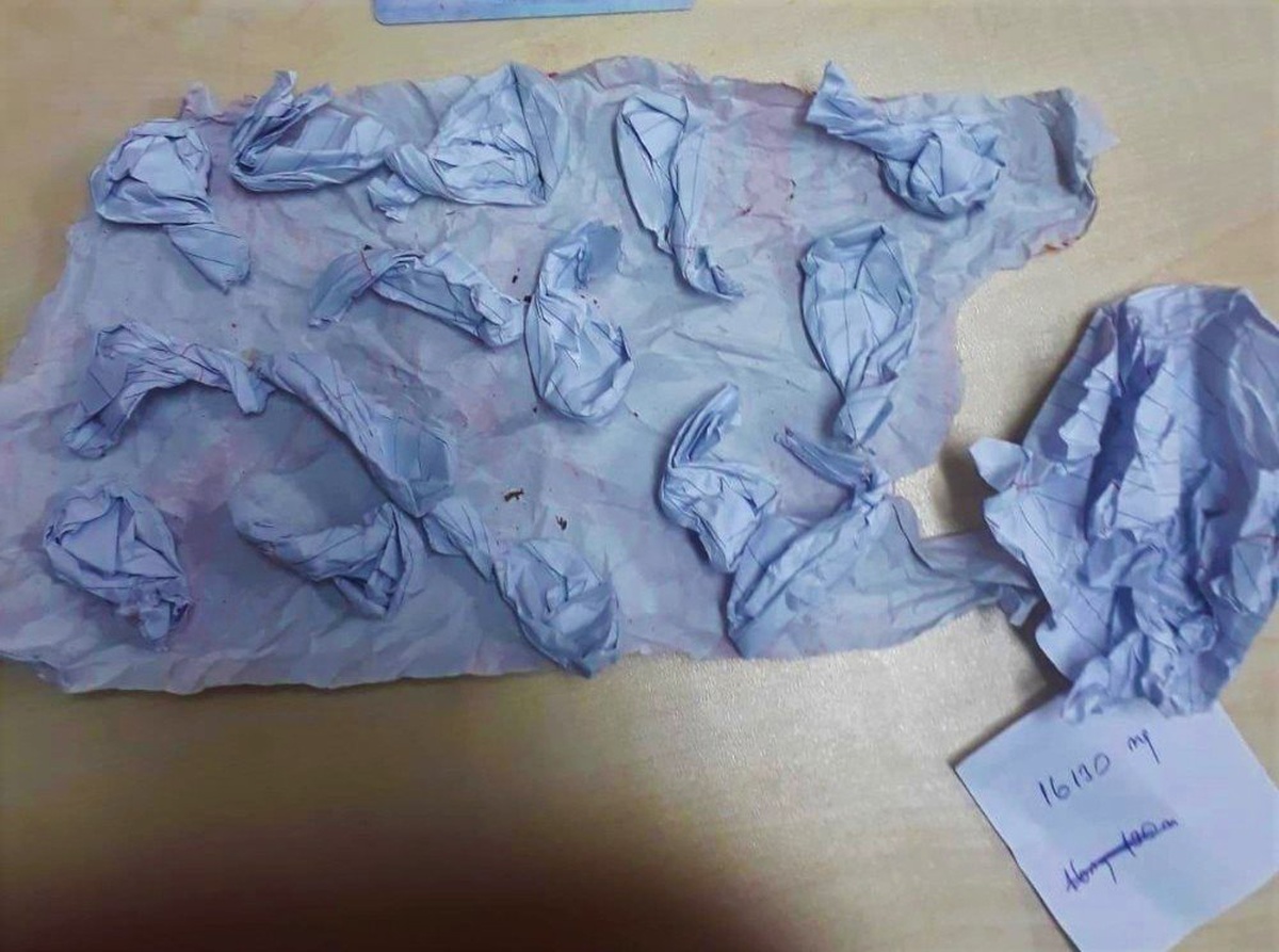 Polisten Kaçan Uyuşturucu Tacirini Bekçiler Yakaladı