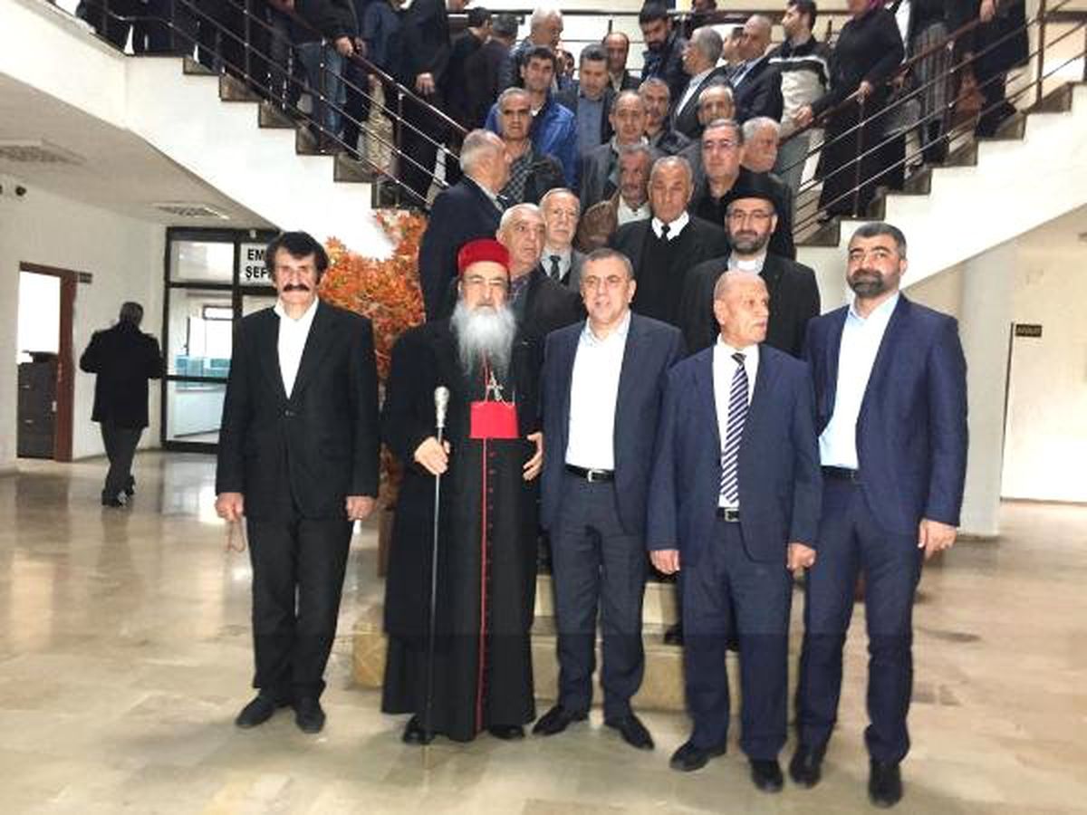 Süryani Metropolitten, Midyat Belediye Başkanı Seçilen Şahin\'e Ziyaret