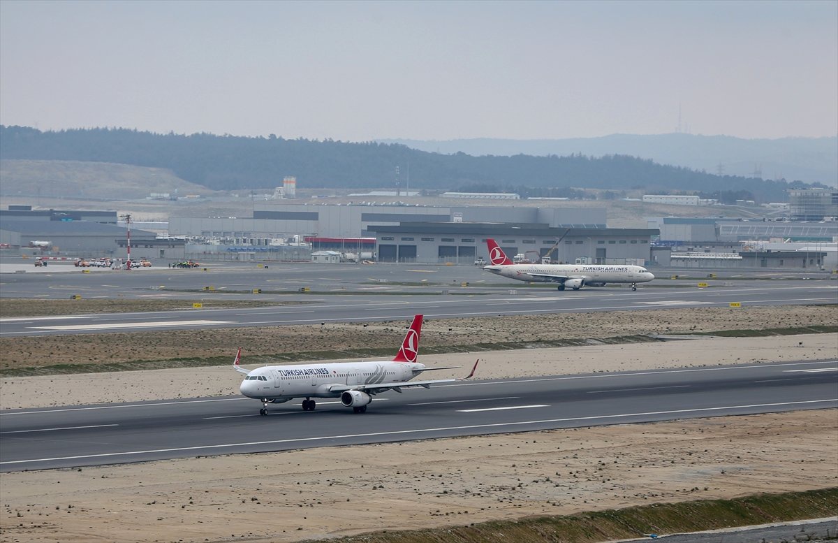 Taşınma Sonrası İstanbul Havalimanı\'ndan İlk Uçuş Ankara\'ya