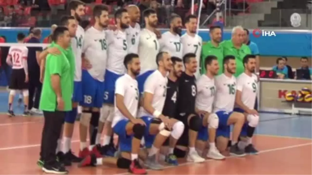 Voleybol 1. Lig Erkekler: Bursa Büyükşehir Belediyespor: 3 - Alanya Belediyespor: 2