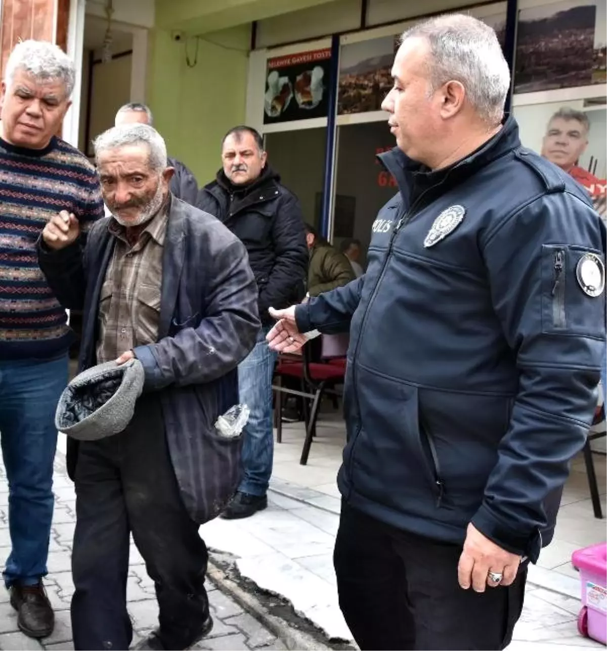 2 Yıl Sonra Yine Evinde Dövülüp, Parası Gasbedildi