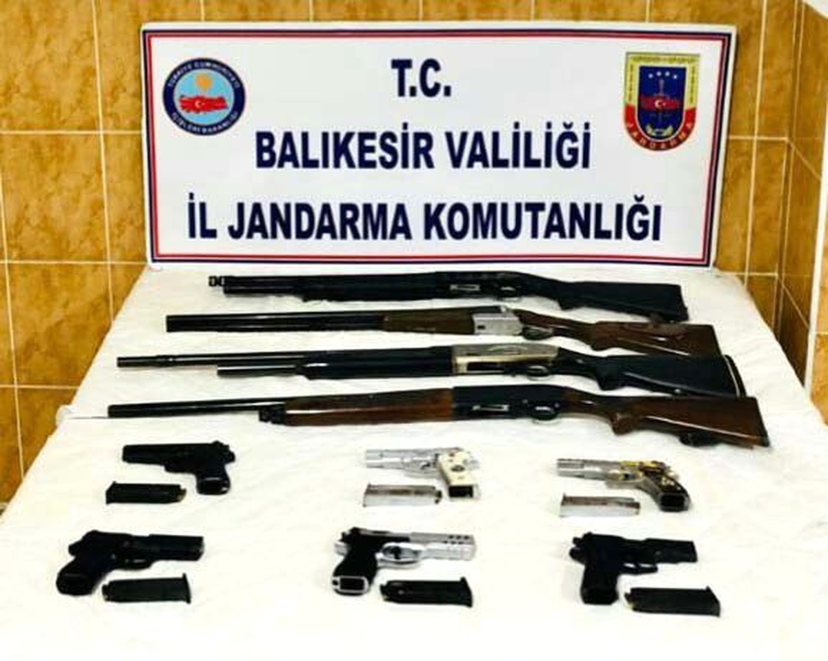 Balıkesir\'de Jandarmadan Güven Uygulaması