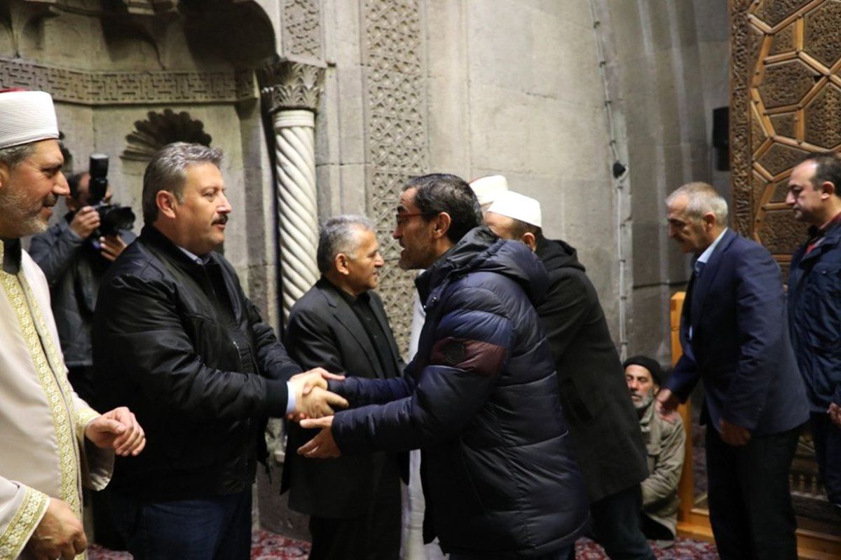 Başkan Dr. Mustafa Palancıoğlu "Sabah Çorbası Melikgazi\'den, Amaç Toplumsal Barış ve Birliktelik"