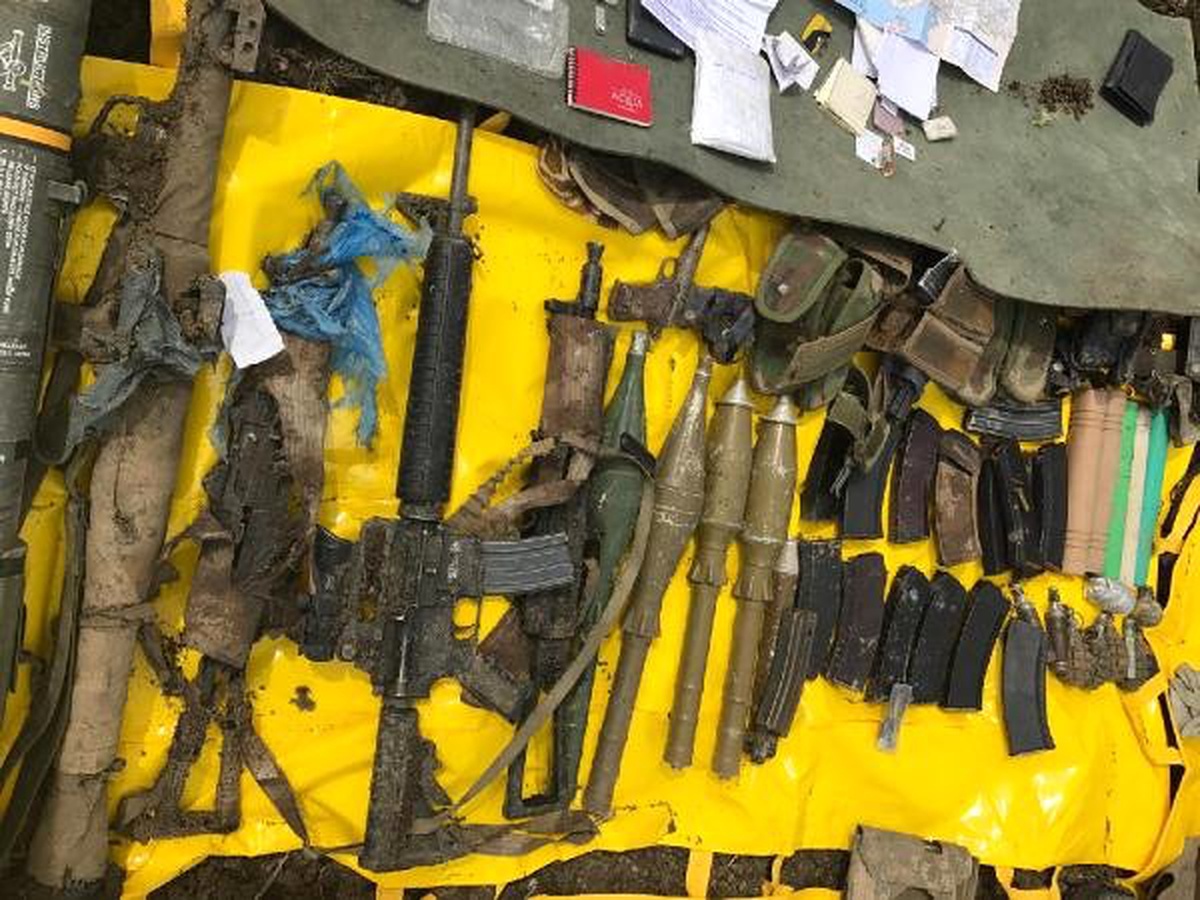 Şırnak\'ta 5 Teröristin Öldürüldüğü Bölgede PKK\'nın Cephaneliği Ele Geçirildi