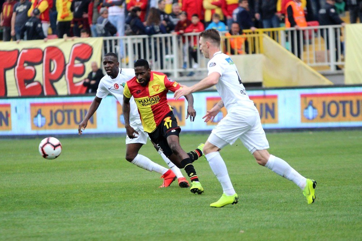Spor Toto Süper Lig: Göztepe: 0 - Akhisarspor: 1 (Maç Sonucu)
