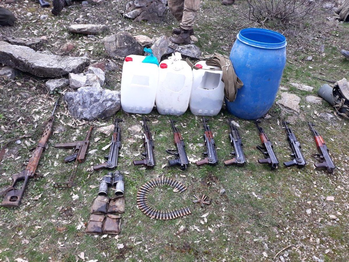 Tunceli\'de Mağara ve Silah Deposu İmha Edildi