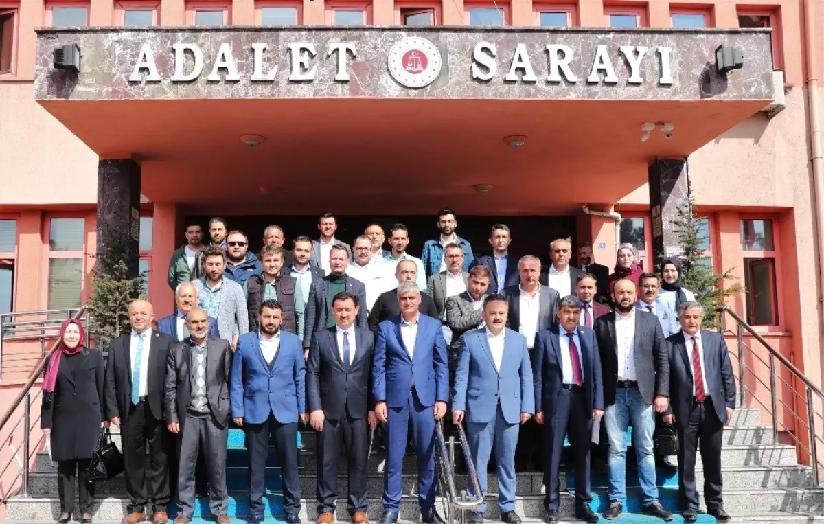 Ak Partili Meclis Üyeleri Mazbatalarını Aldı