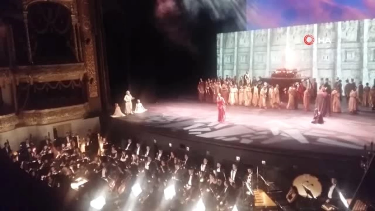 Bolşoy Tiyatrosu\'nda Türk Operası "Troya" Sahnelendi
