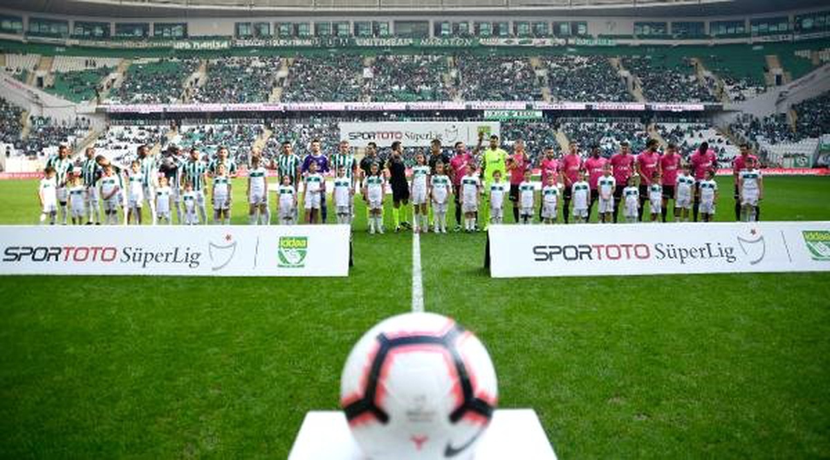 Bursaspor, Son 4 Yılda 8\'inci Teknik Adam Değişikliğine Gidiyor