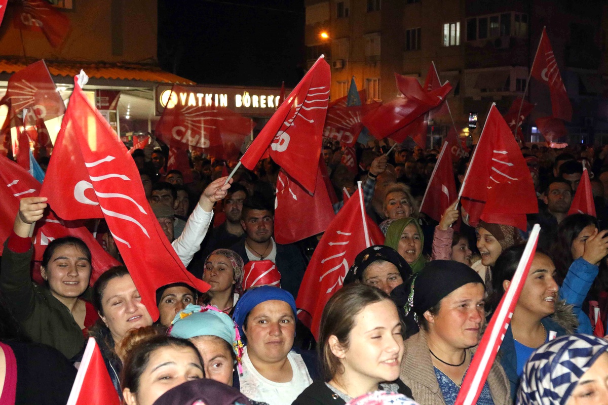 Chp\'li Sındır, "5 Yıllık Emaneti Geri Alacağız!"