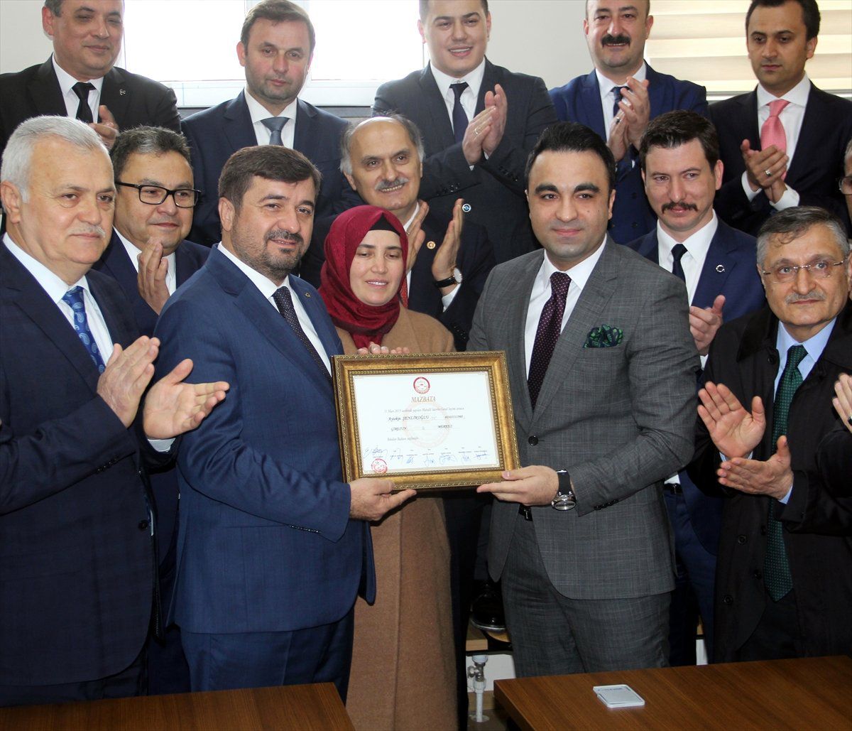 Giresun Belediye Başkanı Şenlikoğlu, Mazbatasını Aldı