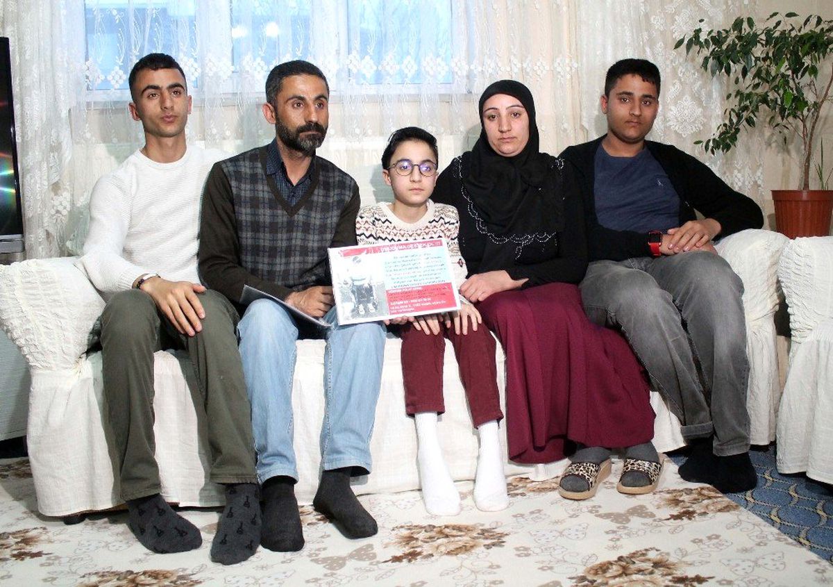 Gün Geçtikçe Kasları Eriyor