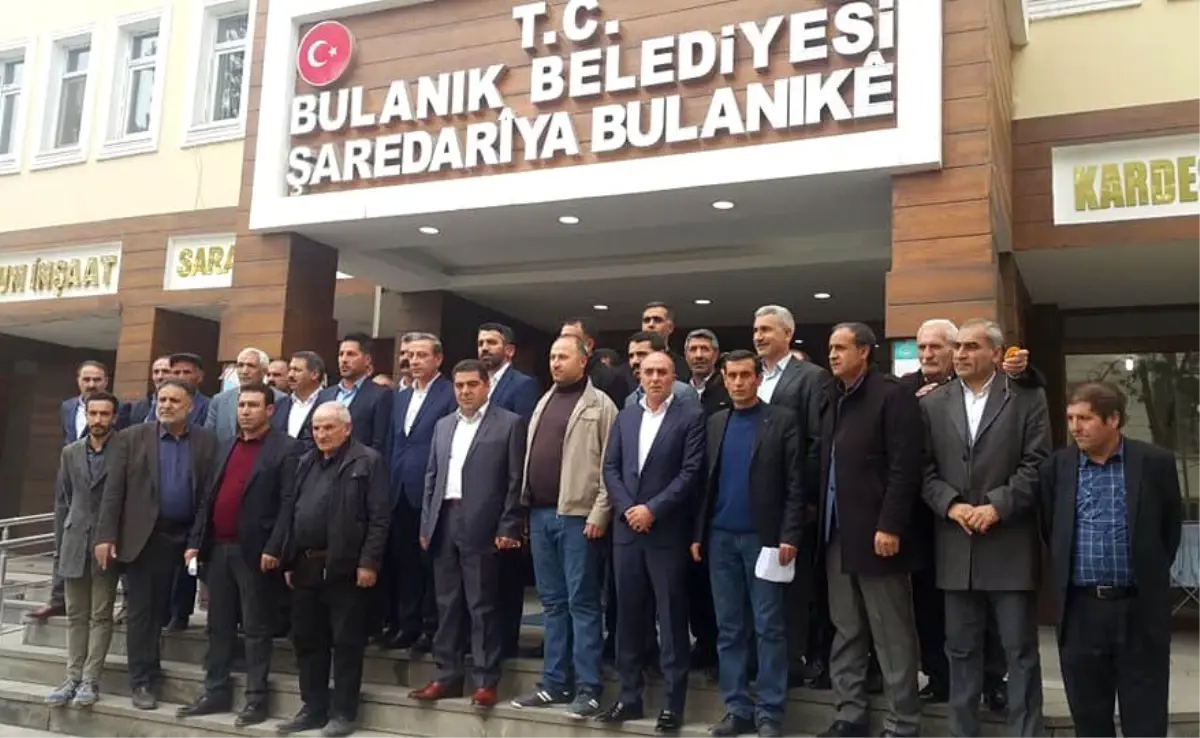 Hdp\'li Bulanık Belediye Başkanı Topçu Mazbatasını Aldı