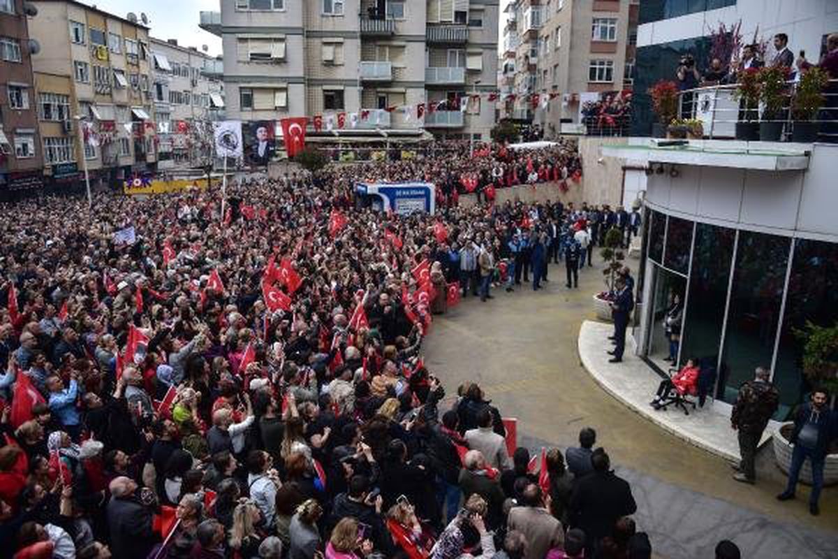 İmamoğlu Kartal\'da Partililere Seslendi