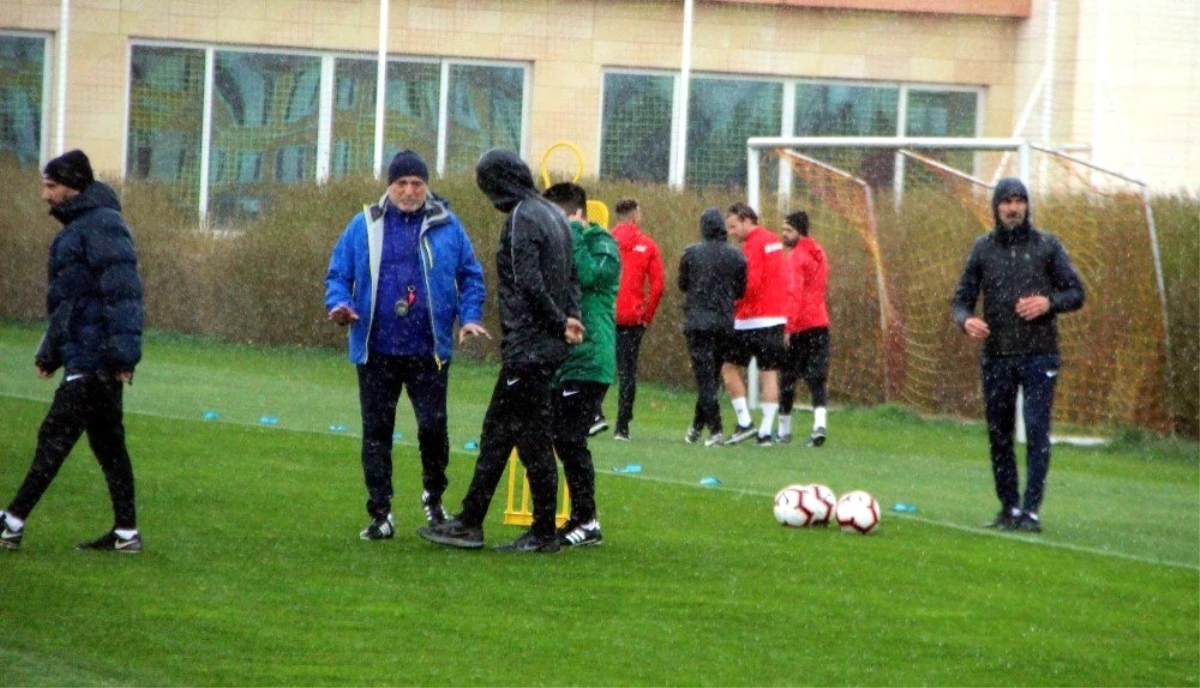 İstikbal Mobilya Kayserispor, Mke Ankaragücü Maçı Hazırlıklarına Başladı