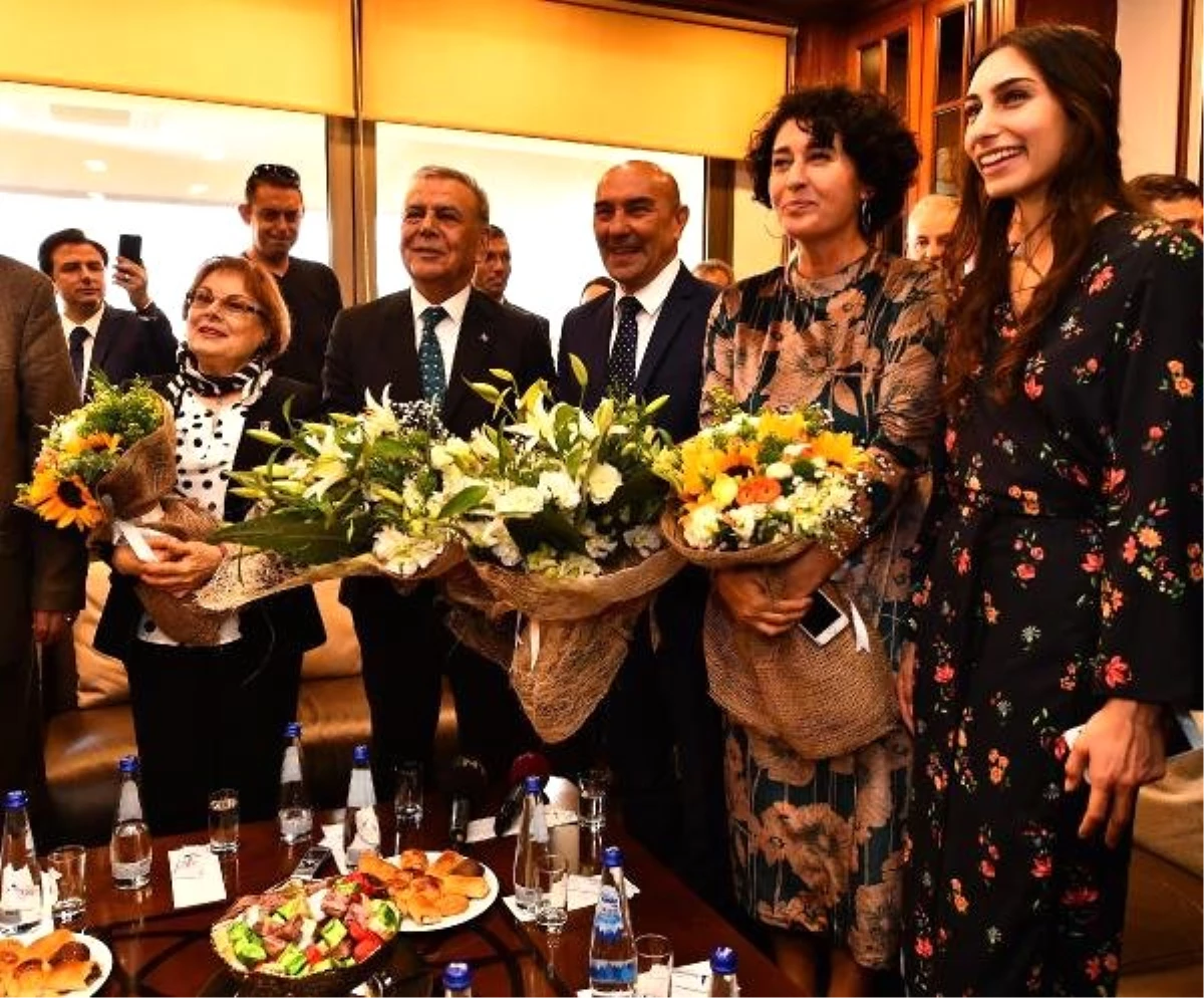 İzmir Büyükşehir Belediye Başkanı Soyer, Mazbatasını Aldı (2)