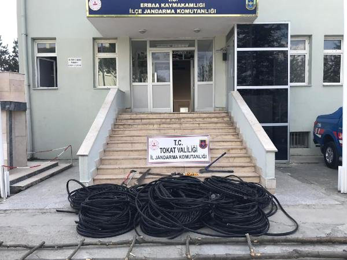 Kablo Hırsızları Yakalandı