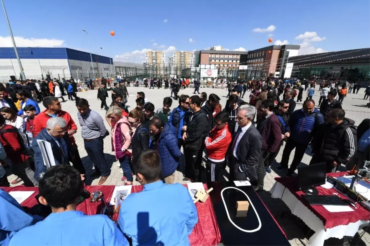 Kayseri Osb Teknik Koleji Bahar Şenlikleri Başladı