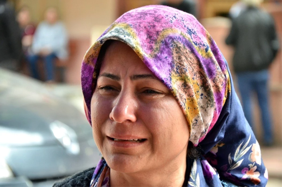 Koca Vahşetine Kurban Giden Kadın ile Kardeşlerinin Cenazeleri Teslim Edildi