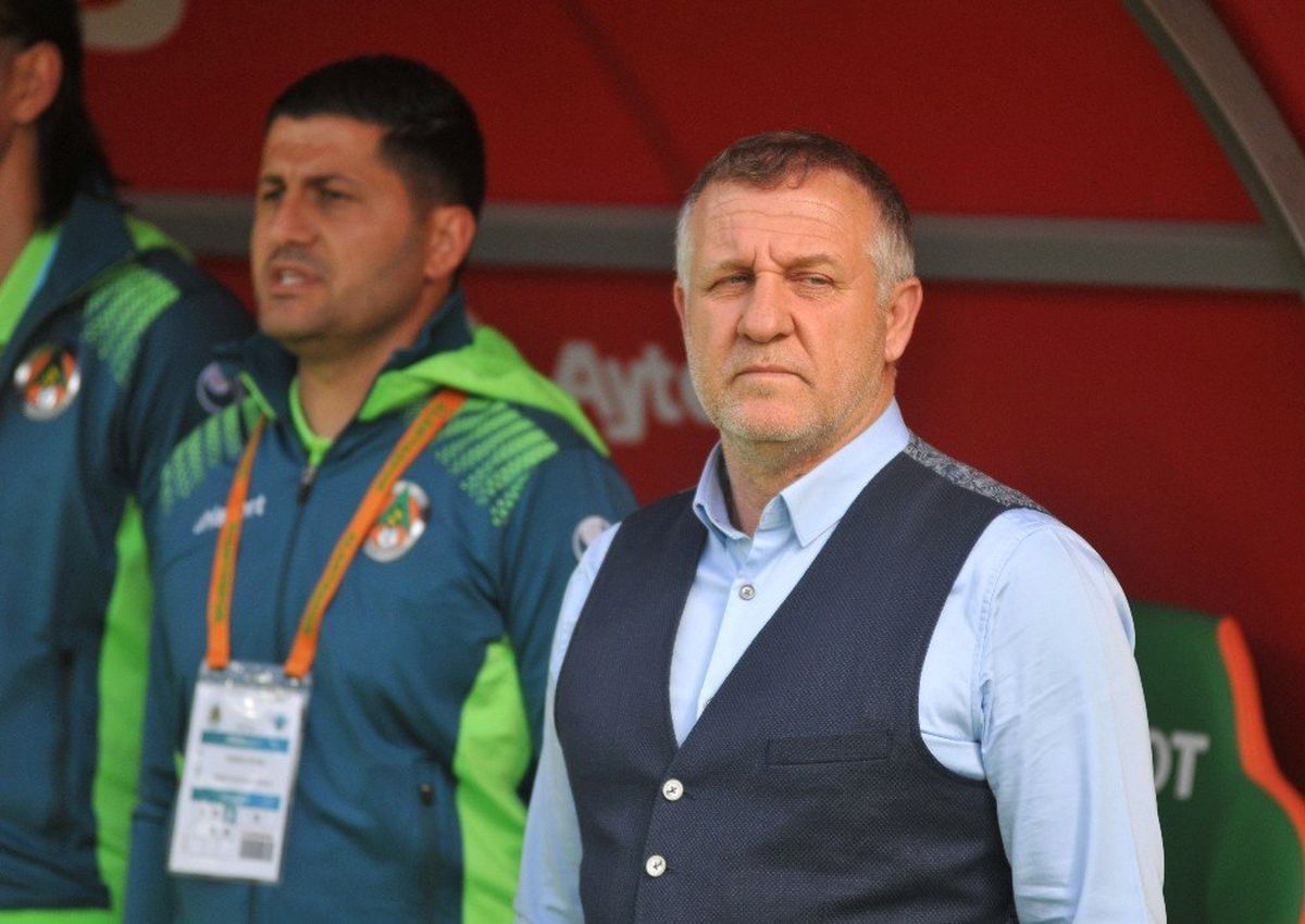 Mesut Bakkal Bursa\'ya Davet Edildi