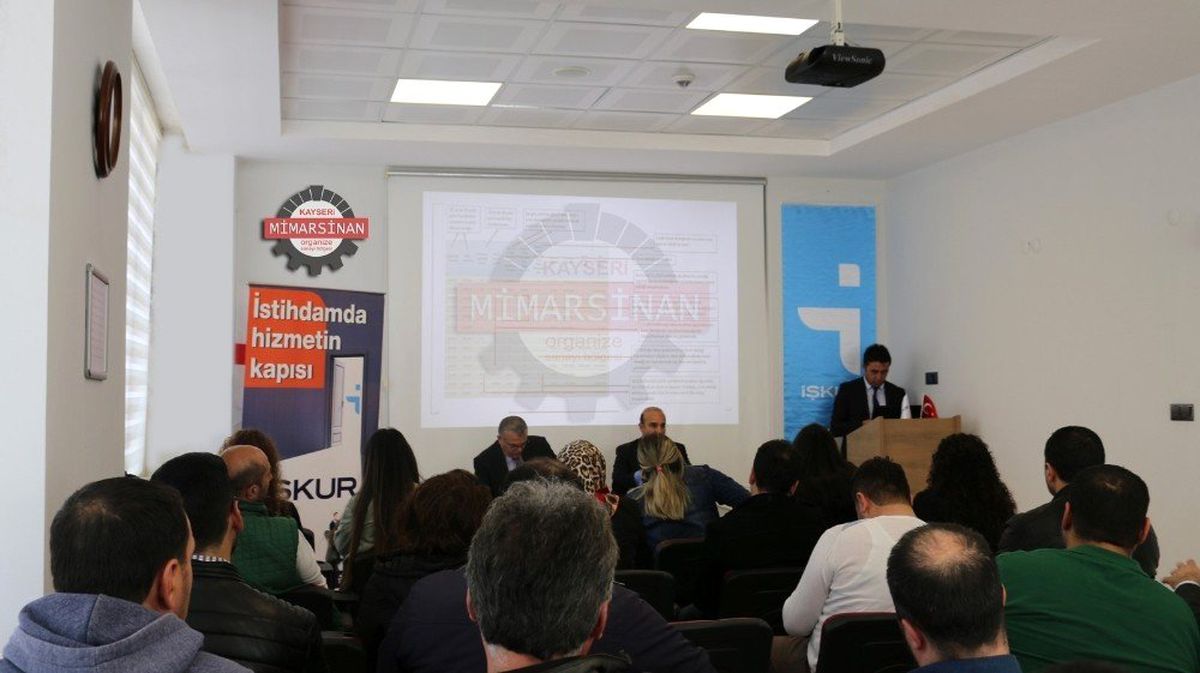 Mimarsinan Osb\'de İstihdam Seferberliği Bilgilendirme Toplantısı Yapıldı