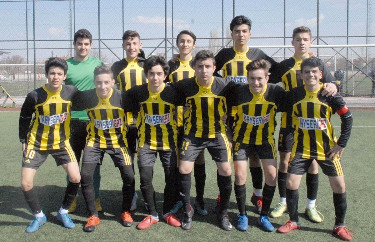 Osb Atletikspor ile Kocasinan Şimşekspor, Türkiye Şampiyonası\'na Hazırlanıyor