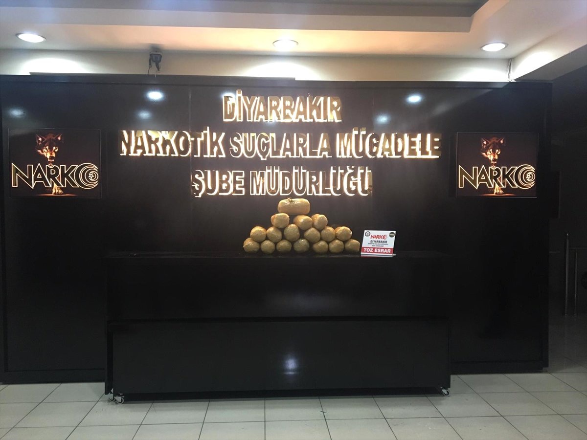 Peynir Tenekesinde Uyuşturucu Ele Geçirildi