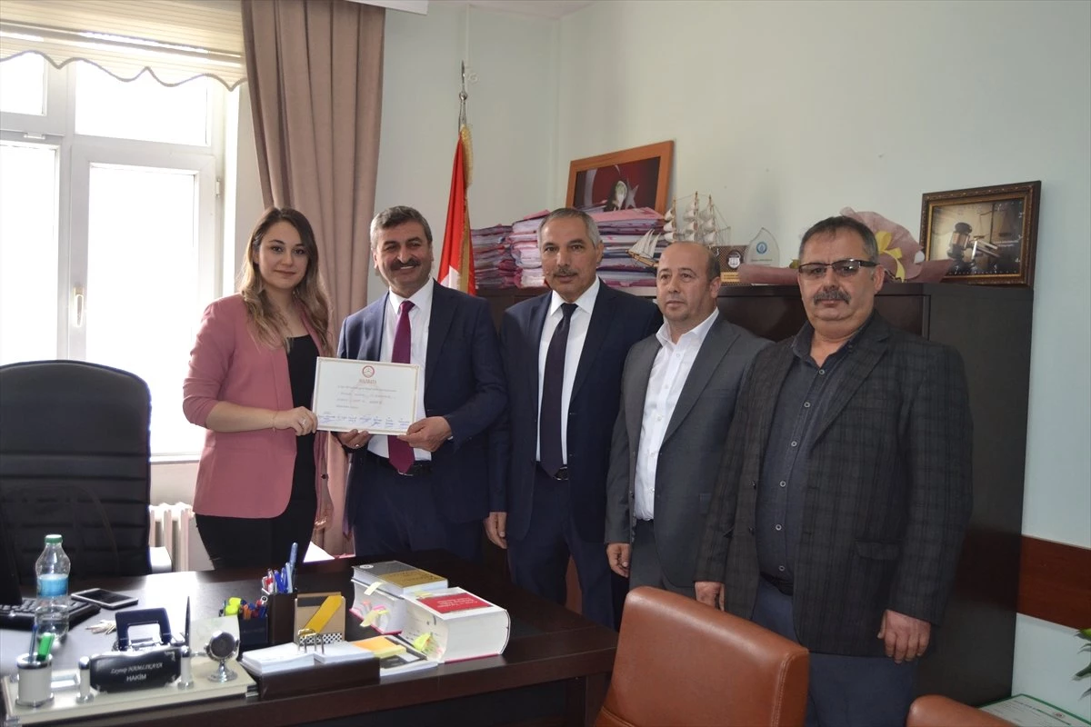 Reşadiye Belediye Başkanı Mustafa Yılmaz Mazbatasını Aldı