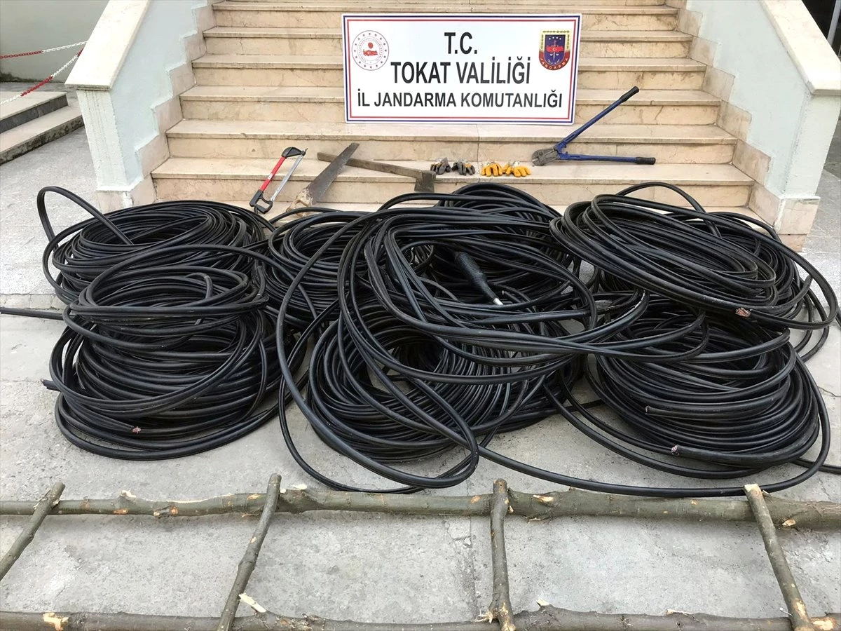 Tokat\'ta Kablo Hırsızlığı İddiası