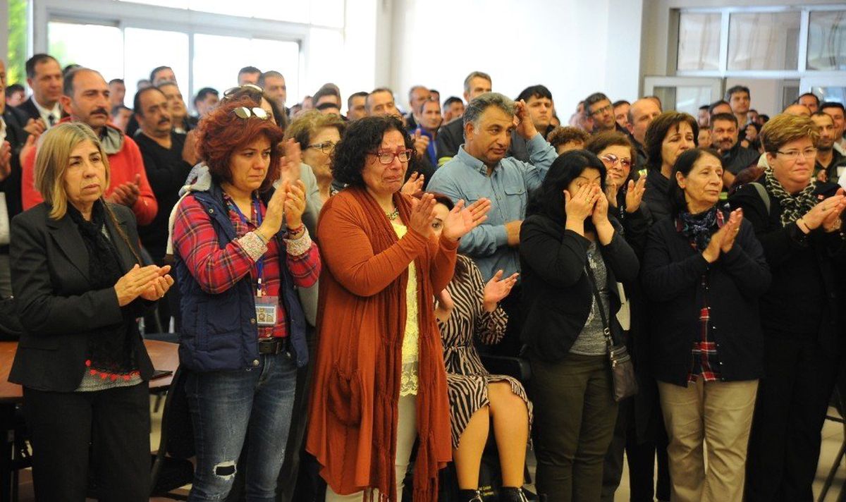 Tunç Soyer Gözyaşları ile Veda Etti