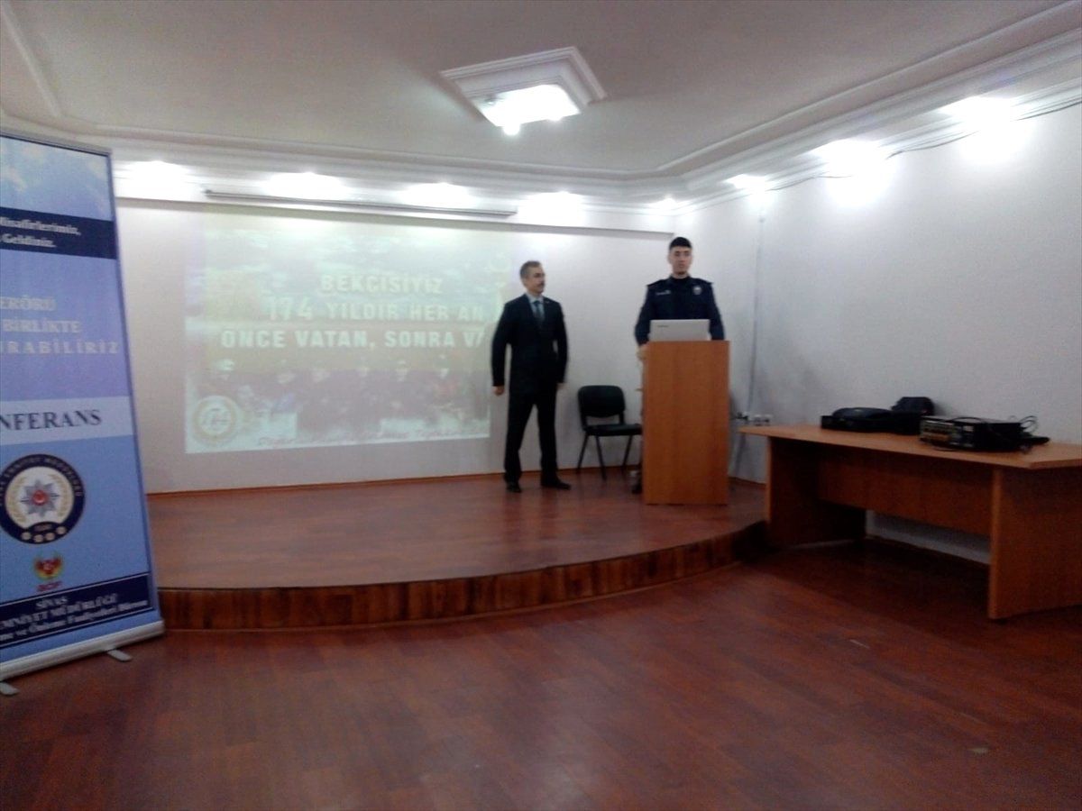 Ulaş\'ta "Terörü Hep Birlikte Durdurabiliriz" Konferansı