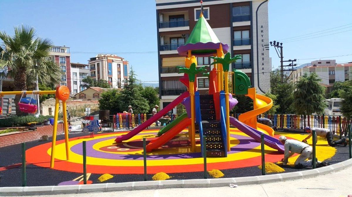 Yunusemre\'den 4 Mahalleye Yeni Park