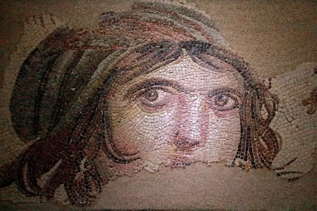 Zeugma Yolculuğu" Fotoğraf Sergisi Devam Ediyor