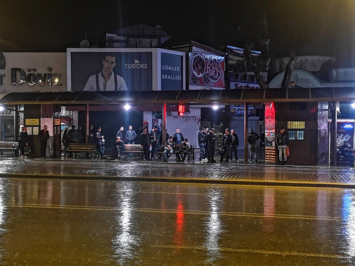 Adıyaman ve Malatya\'da Sağanak ile Dolu