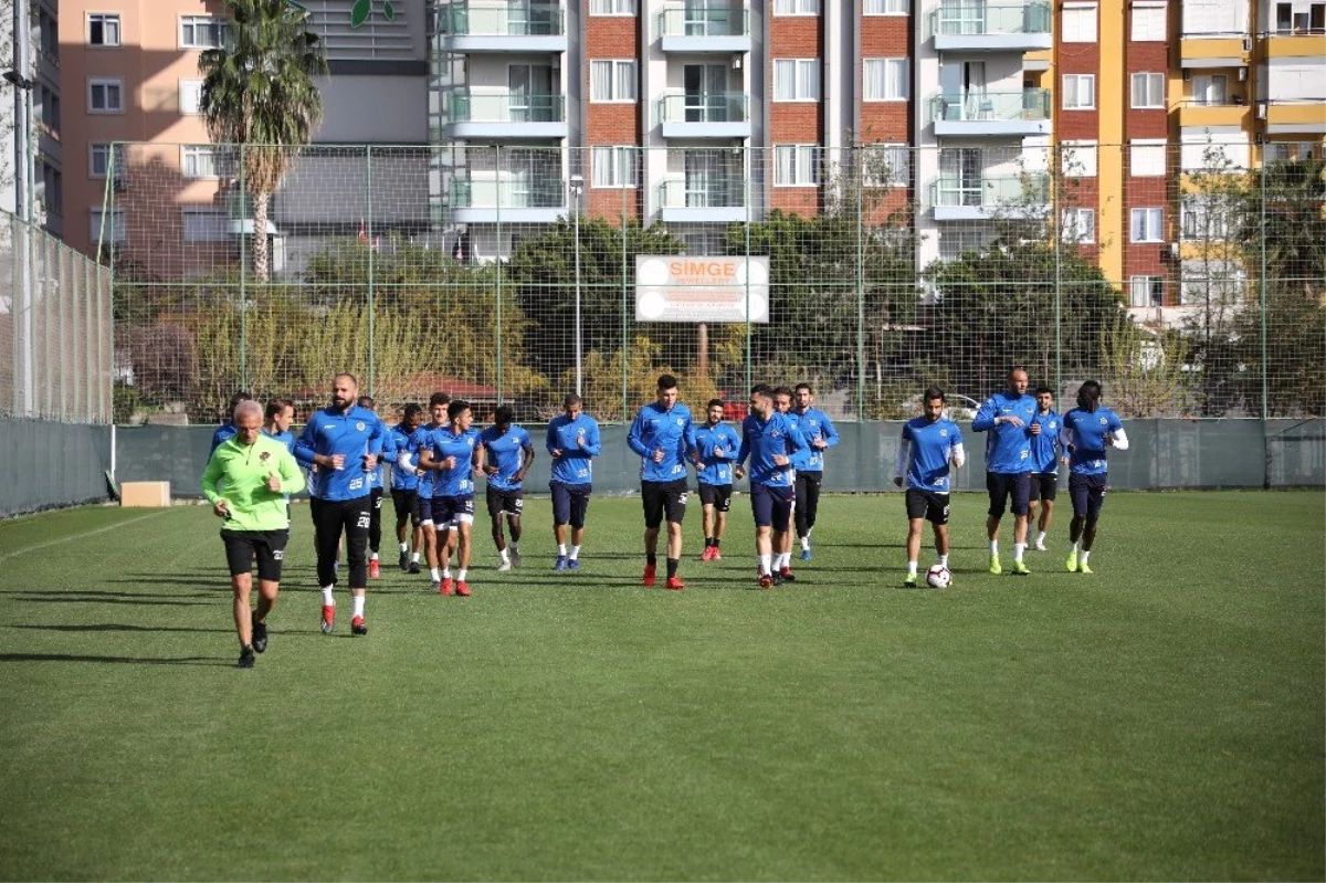 Alanyaspor\'da Malatyaspor Maçı Hazırlıkları Başladı