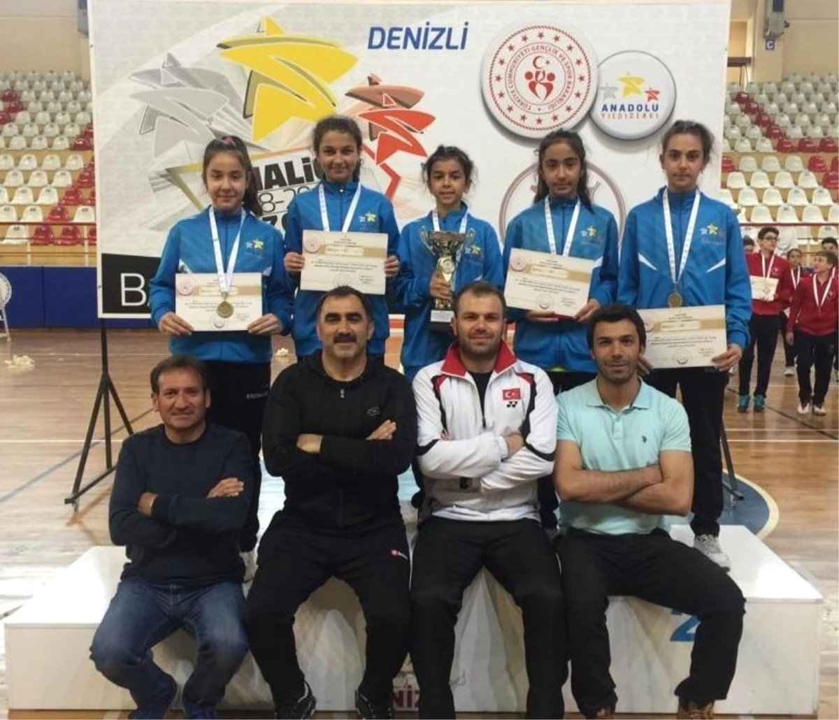 Badminton Kız Takımı Türkiye Şampiyonu Oldu