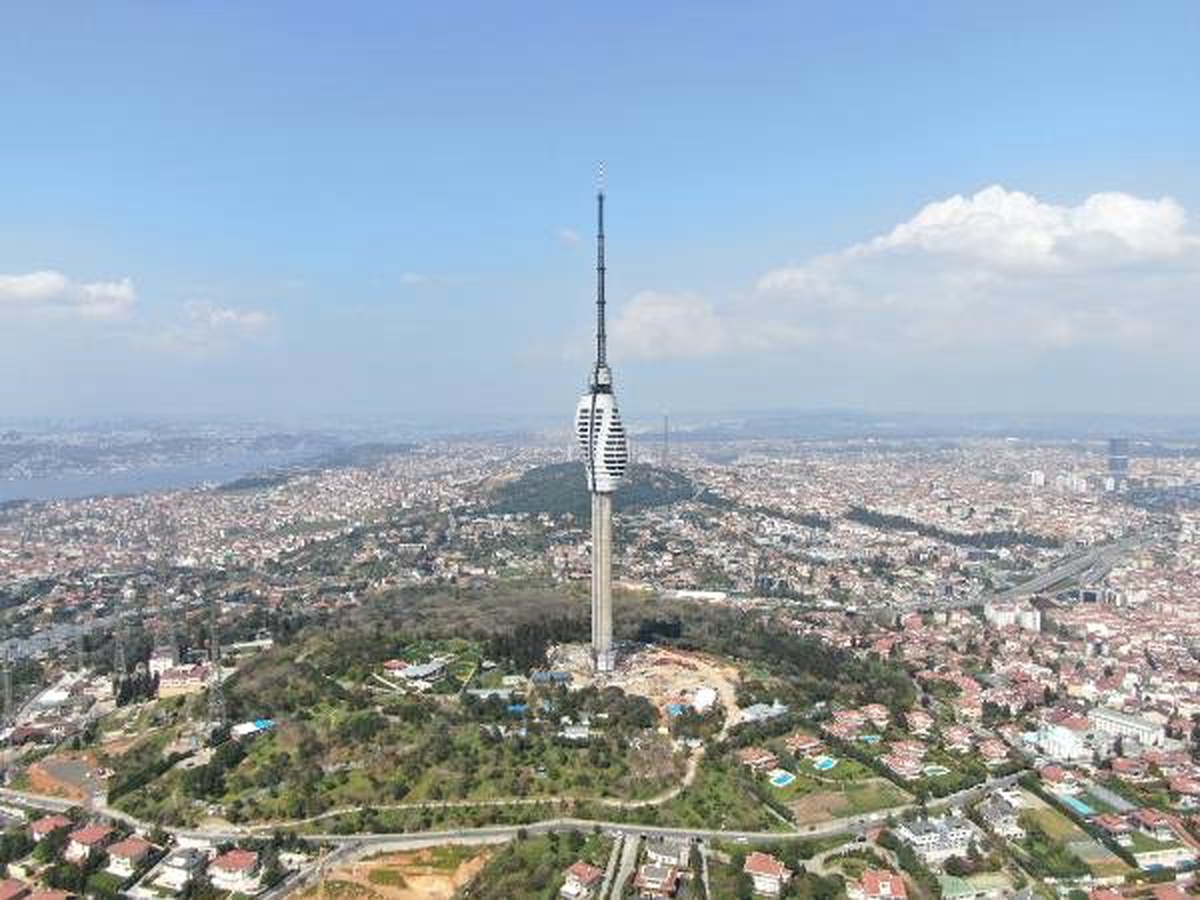 Çamlıca Tv Kulesi\'nde Yaşam Alanlarının Bulunduğu Katların Montajı Tamamlandı