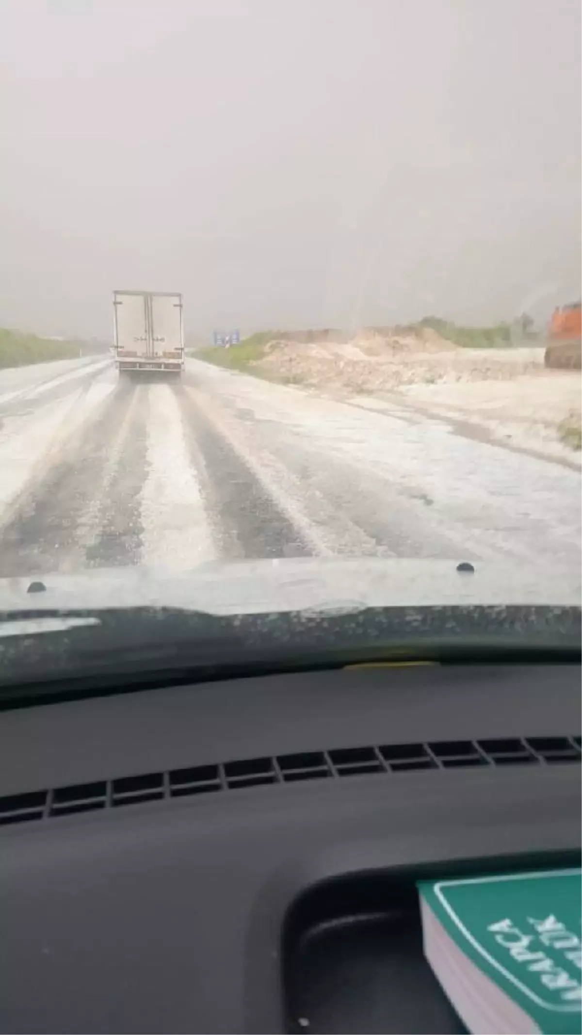 Gaziantep\'te Dolu ve Sağanak Sele Neden Oldu