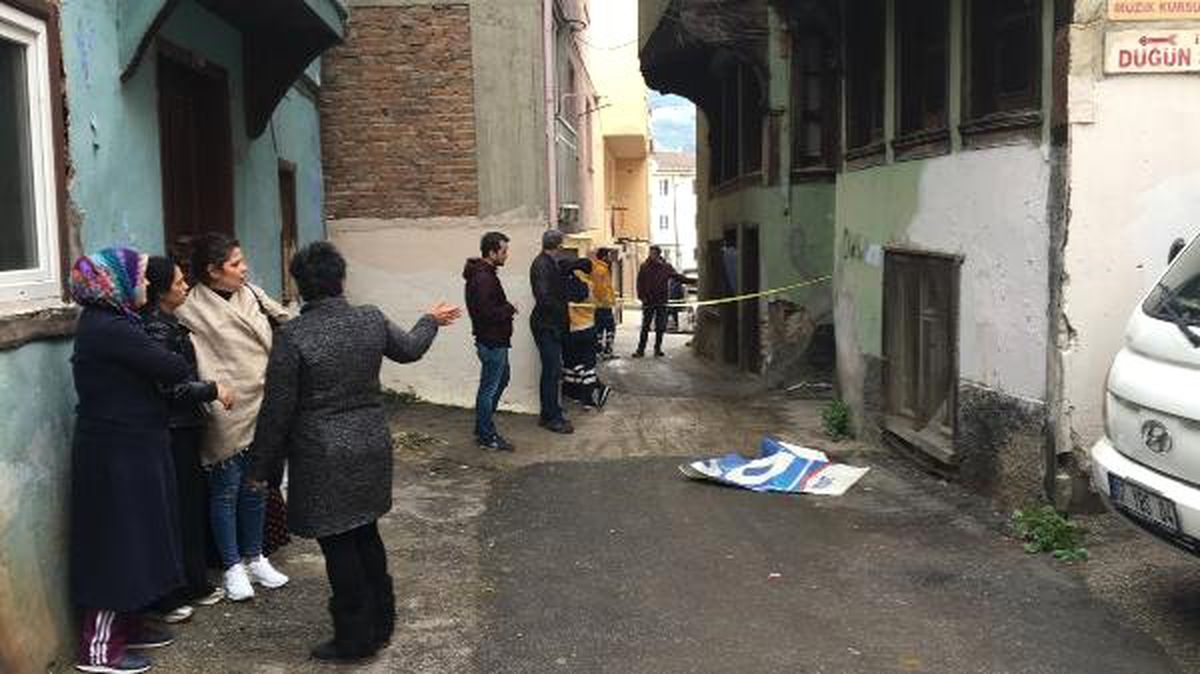 Koah Hastası, Pompalı Tüfekle İntihar Etti