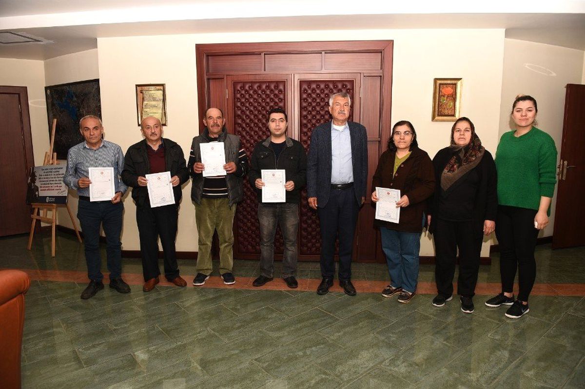 Ölü Mahmut" Öldü Tapular Dağıtılıyor