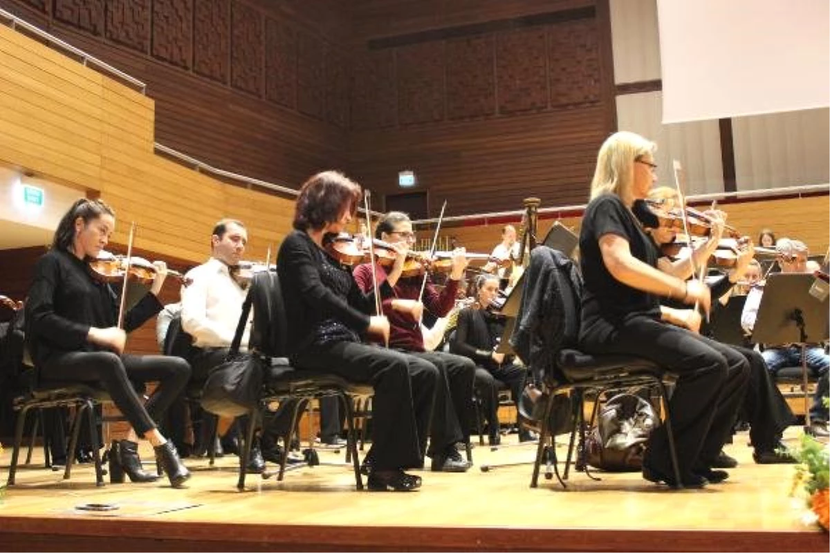 Özel Öğrencilerden İzmir Devlet Senfoni Orkestrası ile Konser