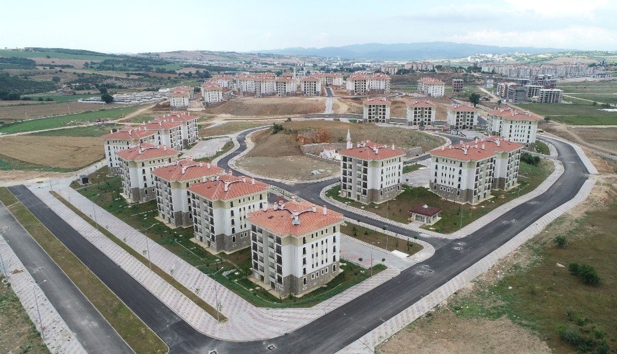 TOKİ\'nin 583 Lira Taksitli Konutlarına Rekor Başvuru