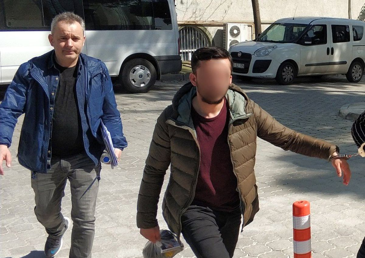 Uyuşturucu Ticaretine 2 Gözaltı