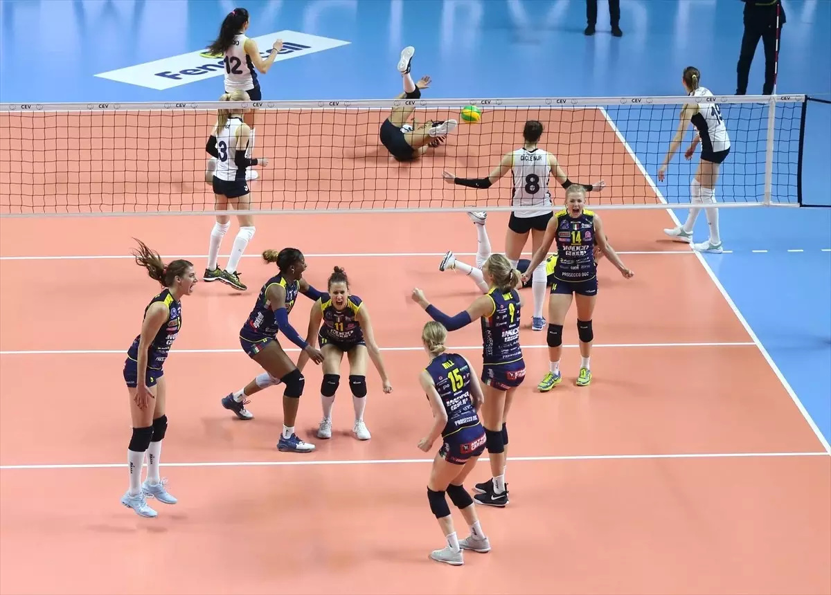 Voleybol: Kadınlar Cev Şampiyonlar Ligi