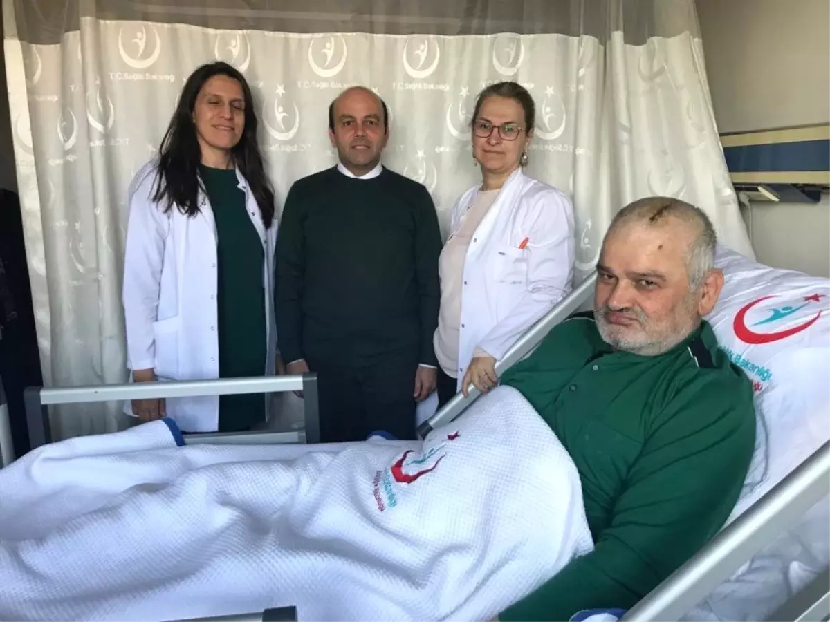 20 Yıldır Parkinsondu, 5 Yıldır Titriyordu..beyin Piliyle Sağlığına Kavuştu